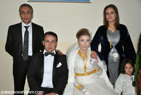 Yüksekova Düğünlerinden Fotoğraflar (03-04 Kasım  2012) 115