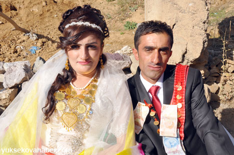 Yüksekova Düğünlerinden Fotoğraflar (03-04 Kasım  2012) 12