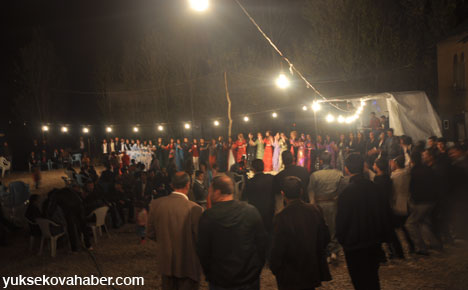 Yüksekova Düğünlerinden Fotoğraflar (03-04 Kasım  2012) 140