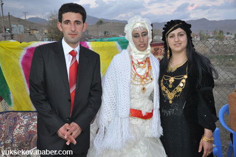 Yüksekova Düğünlerinden Fotoğraflar (03-04 Kasım  2012) 148