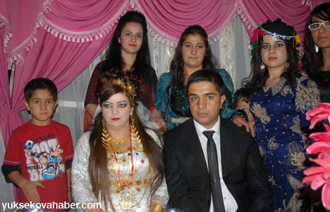 Yüksekova Düğünlerinden Fotoğraflar (03-04 Kasım  2012) 154