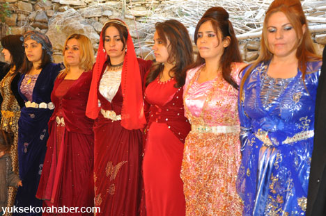 Yüksekova Düğünlerinden Fotoğraflar (03-04 Kasım  2012) 28