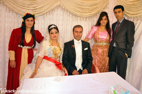 Yüksekova Düğünlerinden Fotoğraflar (03-04 Kasım  2012) 66
