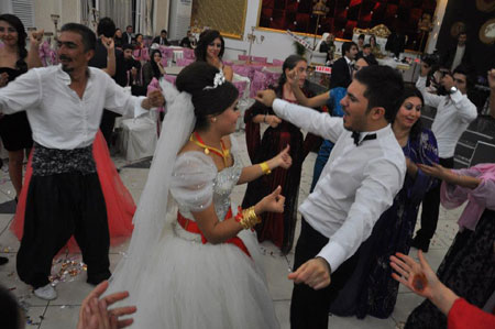 Diyarbakır'da muhteşem düğün 34