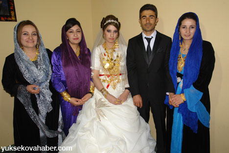 Yüksekova Düğünlerinden fotoğraflar (10-11 Kasım  2012) 33