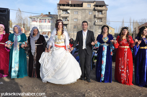 Yüksekova Düğünleri Fotoğraf Galerisi (17-18 Kasım  2012) 12