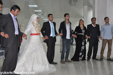Yüksekova Düğünleri Fotoğraf Galerisi (17-18 Kasım  2012) 23
