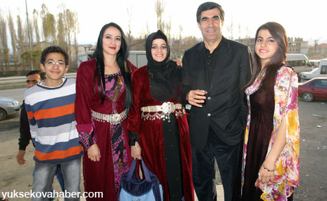 Yüksekova Düğünleri Fotoğraf Galerisi (17-18 Kasım  2012) 55