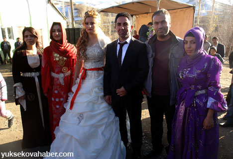 Yüksekova Düğünleri (01-02 Aralık  2012) - foto - 08-12-2012 42