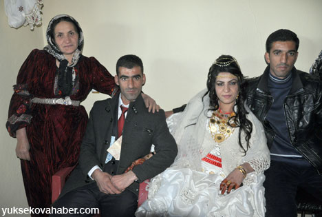 Yüksekova Düğünleri (01-02 Aralık  2012) - foto - 08-12-2012 77