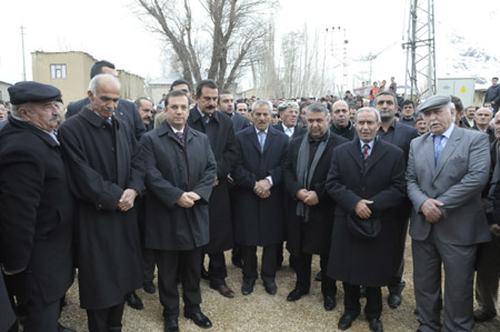 Ahmet Zeydan uğurlandı. 25