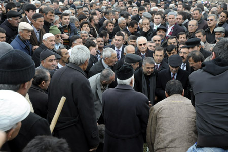 Ahmet Zeydan uğurlandı. 37