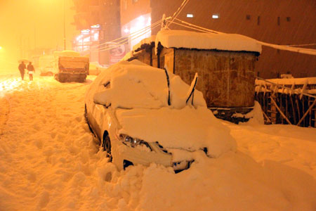 Hakkari kar esaretinde 23