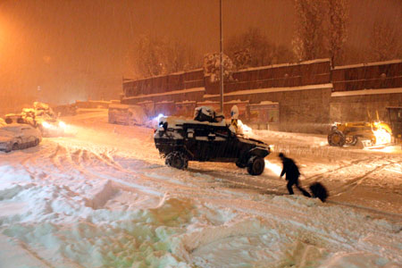 Hakkari kar esaretinde 36