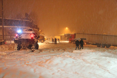 Hakkari kar esaretinde 37