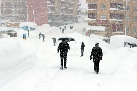 Hakkari'de Beyaz Esaret 60