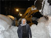 Kardan kapanan Yüksekova'ya bağlı köylerin yolları açılıyor