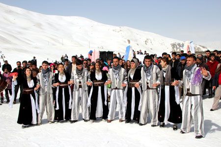 Hakkari'de kar festivali düzenlendi 112