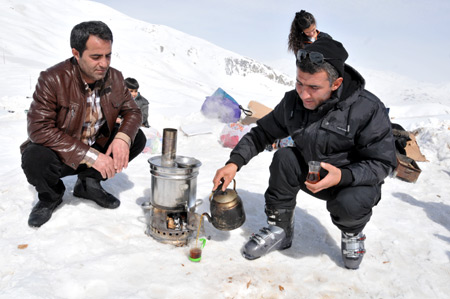 Hakkari'de kar festivali düzenlendi 17