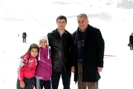 Hakkari'de kar festivali düzenlendi 3