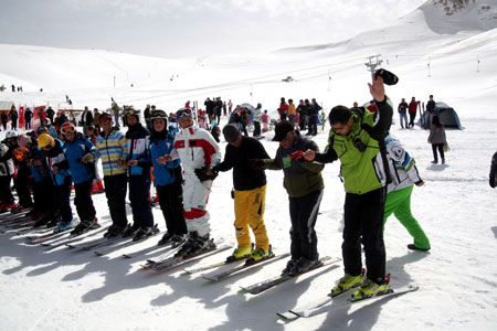Hakkari'de kar festivali düzenlendi 40
