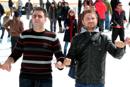 Hakkari'de kar festivali düzenlendi 82