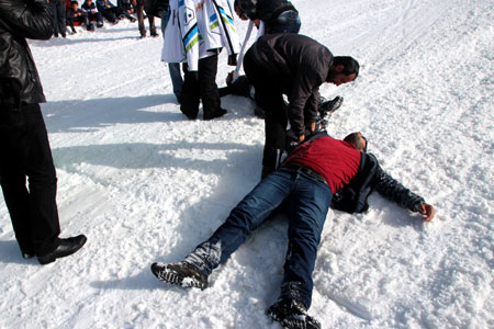 Hakkari'de kar festivali düzenlendi 88
