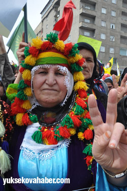 Yüksekova'da Newroz coşkusu 2013 107