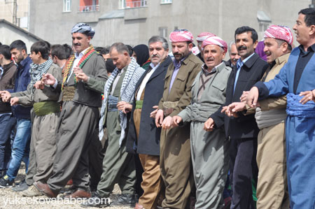 Yüksekova'da Newroz coşkusu 2013 11