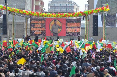 Yüksekova'da Newroz coşkusu 2013 15