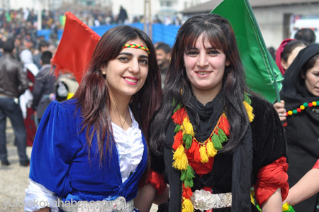 Yüksekova'da Newroz coşkusu 2013 2