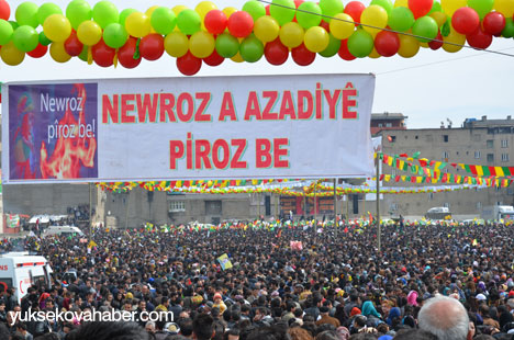 Yüksekova'da Newroz coşkusu 2013 295