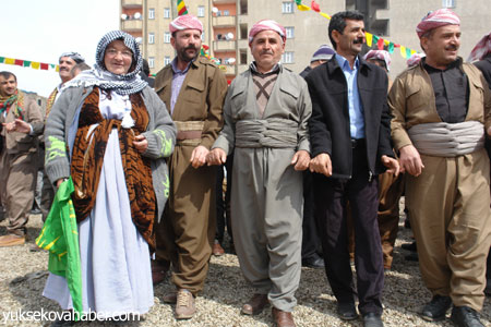 Yüksekova'da Newroz coşkusu 2013 30