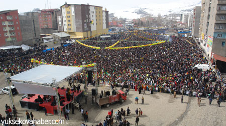 Yüksekova'da Newroz coşkusu 2013 45