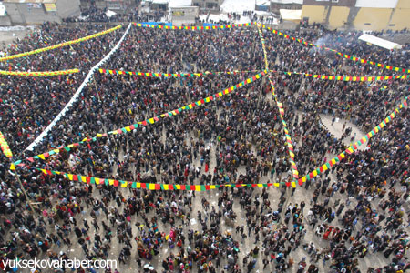 Yüksekova'da Newroz coşkusu 2013 53