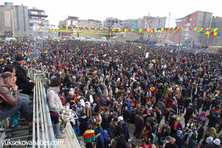 Yüksekova'da Newroz coşkusu 2013 70