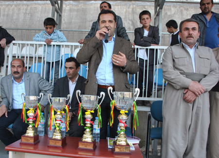 Guldexvîn Kültür Merkezi Newroz futbol turnuvası sona erdi 39