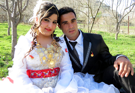 Şemdinli'düğün sezonu başladı - video 22-04-2013 2