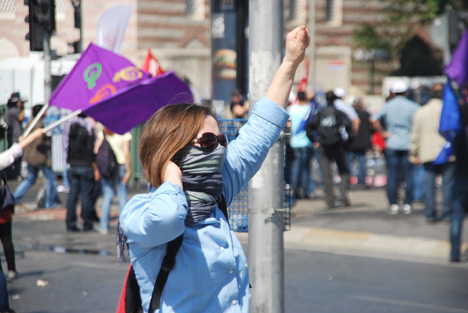 İstanbul'da 1 Mayıs'a müdahale (Foto: DİHA) 16