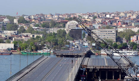 1 Mayıs'tan geri kalanlar 28