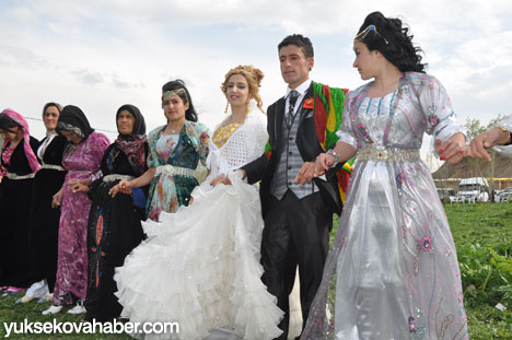 Yüksekova Düğünleri (04 05 Mayıs  2013) 31
