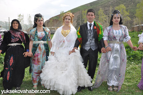 Yüksekova Düğünleri (04 05 Mayıs  2013) 72