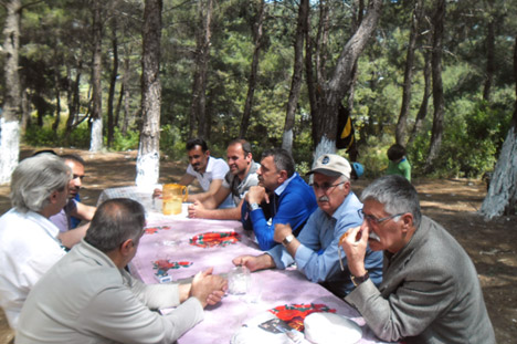 İzmir'deki Hakkarililer piknikte buluştu 6