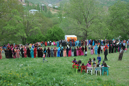 Şemdinli Düğünleri (04 05 Mayıs 2013) 52