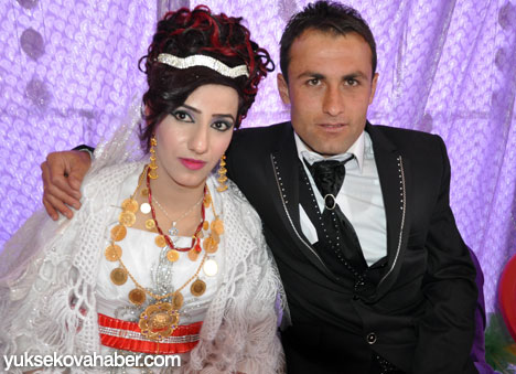 Yüksekova Düğünlerinden fotoğraflar - (11-12 Mayıs  2013) 11