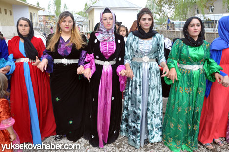 Yüksekova Düğünlerinden fotoğraflar - (11-12 Mayıs  2013) 31