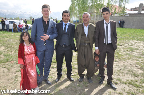 Yüksekova Düğünlerinden fotoğraflar - (11-12 Mayıs  2013) 72