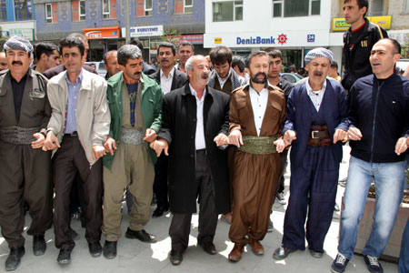 Hakkari'de ana dil günü etkinlikleri 15