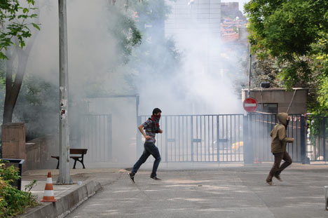 Reyhanlı protestosuna müdahale 14