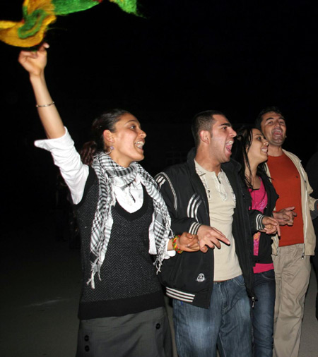 Diyarbakır, İstanbul ve Adana'da Newroz heyecanı 20